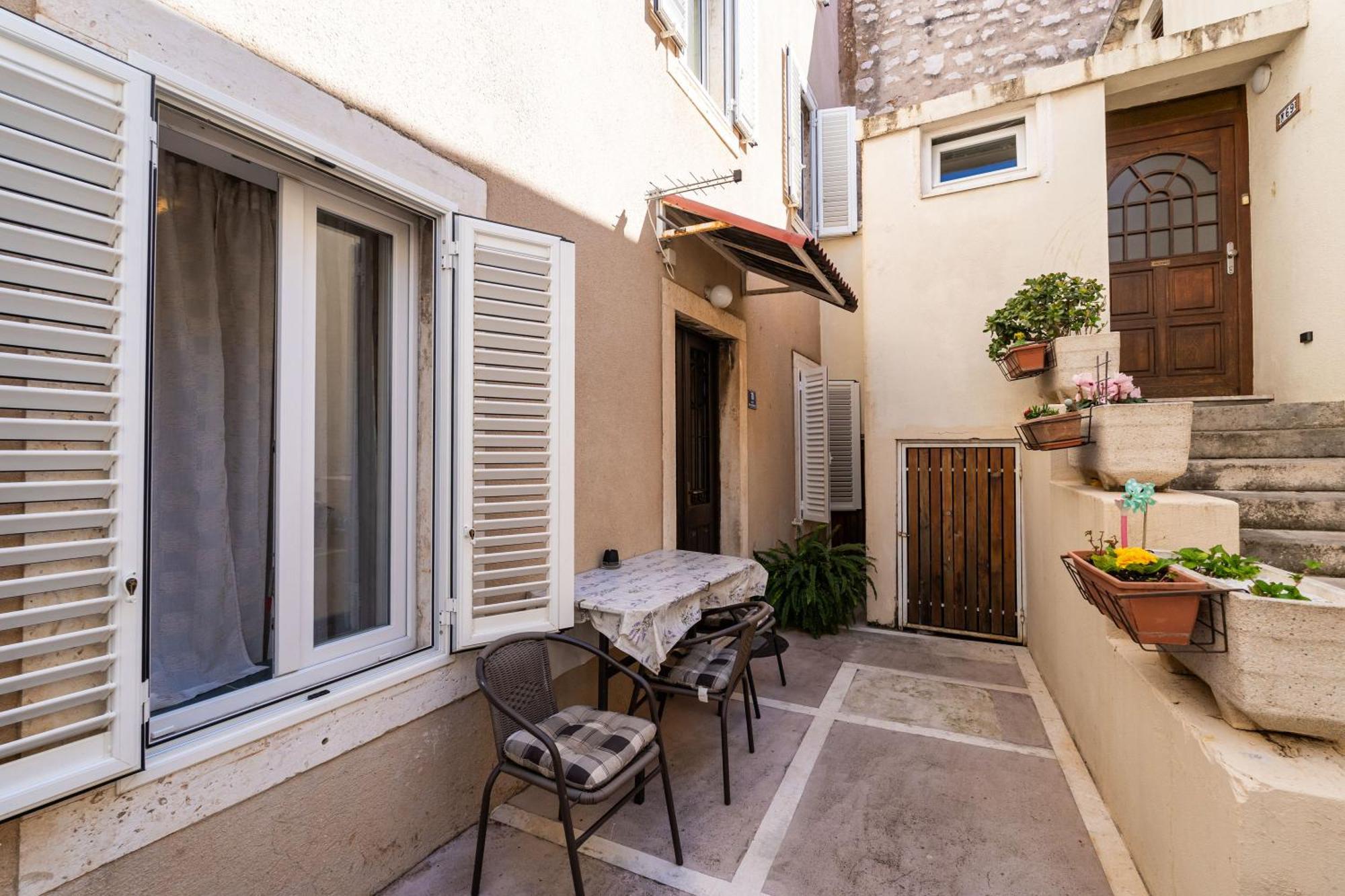 Apartment Family Tokic Dubrovnik Exterior photo